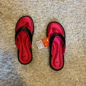 Nike flip flop sandal